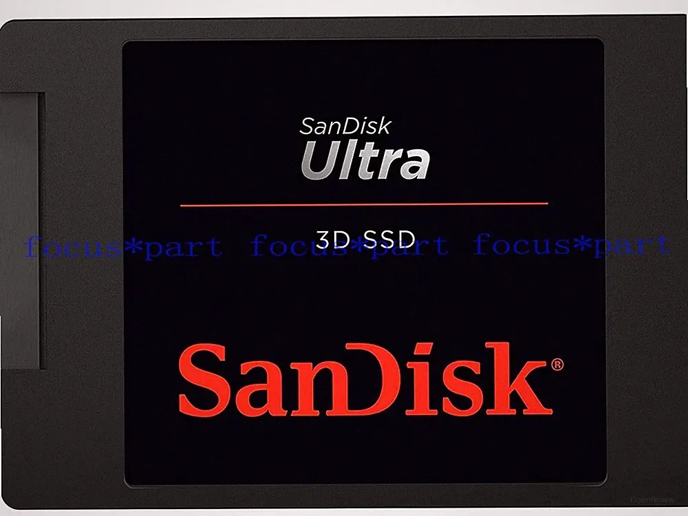 SanDisk Ultra 3D 2.5 in SSD 250GB SATA III 3D NAND Internal Solid State Drive